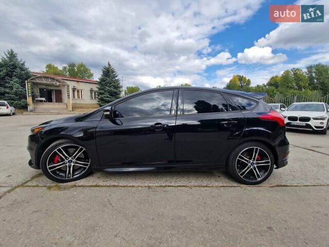 Черный Форд Фокус, объемом двигателя 2 л и пробегом 98 тыс. км за 12000 $, фото 6 на Automoto.ua