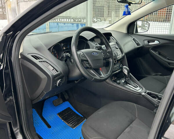 Черный Форд Фокус, объемом двигателя 2 л и пробегом 140 тыс. км за 8300 $, фото 7 на Automoto.ua