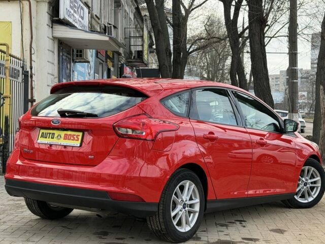 Черный Форд Фокус, объемом двигателя 2 л и пробегом 206 тыс. км за 8999 $, фото 4 на Automoto.ua