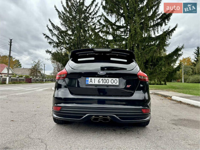 Черный Форд Фокус, объемом двигателя 2 л и пробегом 121 тыс. км за 12500 $, фото 5 на Automoto.ua