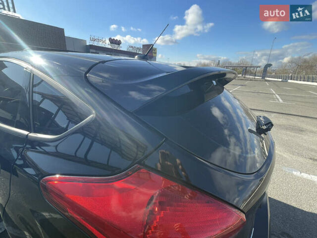 Черный Форд Фокус, объемом двигателя 2 л и пробегом 112 тыс. км за 10800 $, фото 21 на Automoto.ua