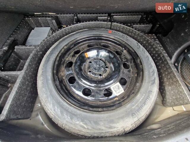 Черный Форд Фокус, объемом двигателя 2 л и пробегом 98 тыс. км за 12000 $, фото 31 на Automoto.ua