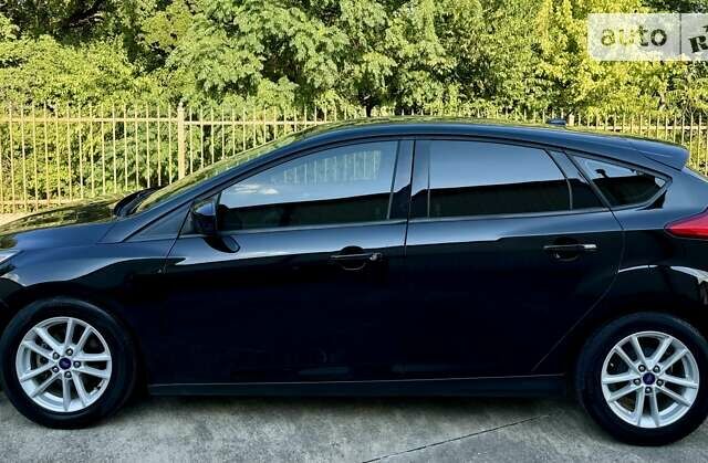 Черный Форд Фокус, объемом двигателя 2 л и пробегом 165 тыс. км за 1500 $, фото 7 на Automoto.ua