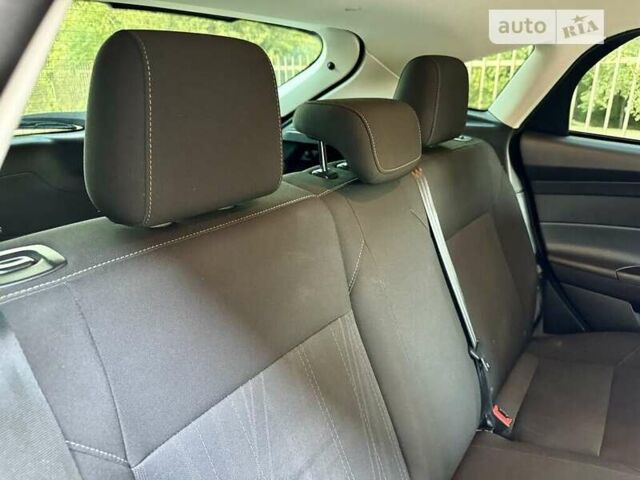 Черный Форд Фокус, объемом двигателя 2 л и пробегом 165 тыс. км за 1500 $, фото 26 на Automoto.ua