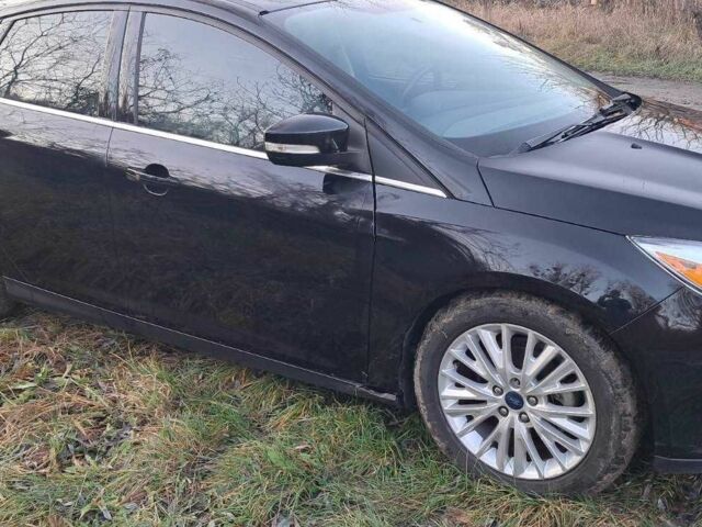 Чорний Форд Фокус, об'ємом двигуна 2 л та пробігом 164 тис. км за 8700 $, фото 2 на Automoto.ua