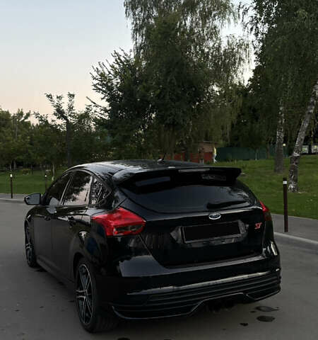 Черный Форд Фокус, объемом двигателя 2 л и пробегом 110 тыс. км за 12000 $, фото 5 на Automoto.ua