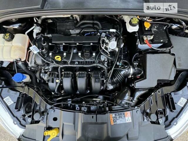 Черный Форд Фокус, объемом двигателя 2 л и пробегом 165 тыс. км за 1500 $, фото 9 на Automoto.ua