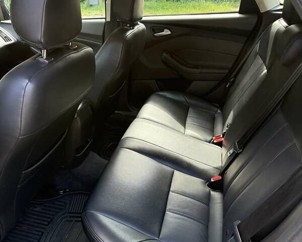 Черный Форд Фокус, объемом двигателя 2 л и пробегом 115 тыс. км за 11200 $, фото 21 на Automoto.ua