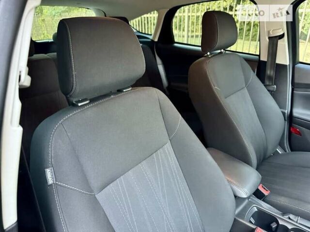 Черный Форд Фокус, объемом двигателя 2 л и пробегом 165 тыс. км за 1500 $, фото 23 на Automoto.ua