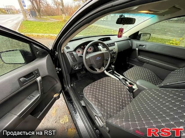 Черный Форд Фокус, объемом двигателя 2 л и пробегом 101 тыс. км за 4500 $, фото 5 на Automoto.ua