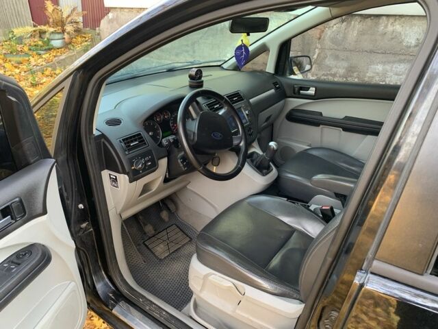 Форд Фокус 2004 в Чернигове на Automoto.ua Черный Форд Фокус, объемом двигателя 1.6 л и пробегом 255 тыс. км за 4500 $, фото 5 на Automoto.ua