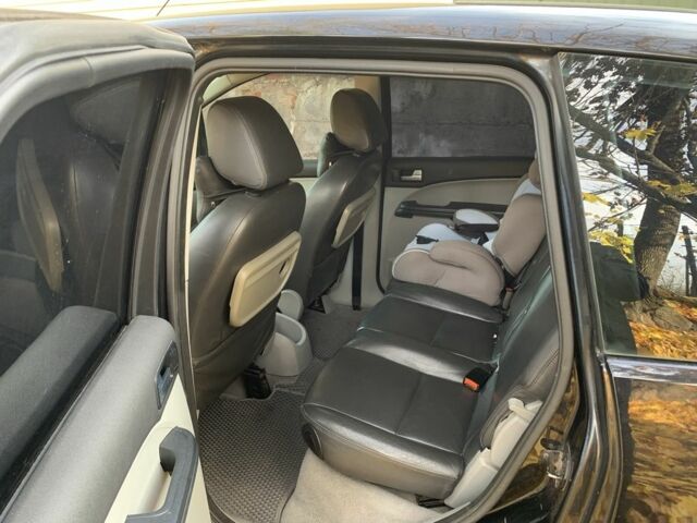 Форд Фокус 2004 в Чернигове на Automoto.ua Черный Форд Фокус, объемом двигателя 1.6 л и пробегом 255 тыс. км за 4500 $, фото 6 на Automoto.ua