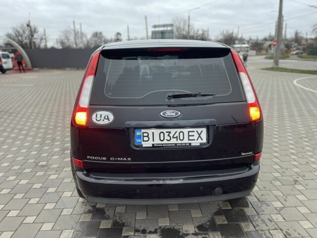 Черный Форд Фокус, объемом двигателя 1.8 л и пробегом 300 тыс. км за 3700 $, фото 7 на Automoto.ua