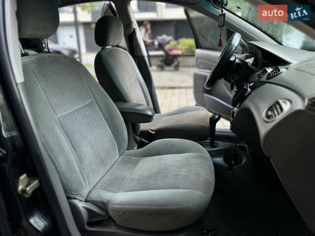 Черный Форд Фокус, объемом двигателя 2 л и пробегом 250 тыс. км за 2300 $, фото 17 на Automoto.ua