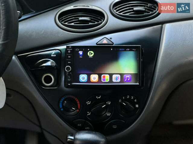 Черный Форд Фокус, объемом двигателя 2 л и пробегом 250 тыс. км за 2300 $, фото 16 на Automoto.ua