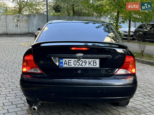 Черный Форд Фокус, объемом двигателя 2 л и пробегом 250 тыс. км за 2300 $, фото 9 на Automoto.ua