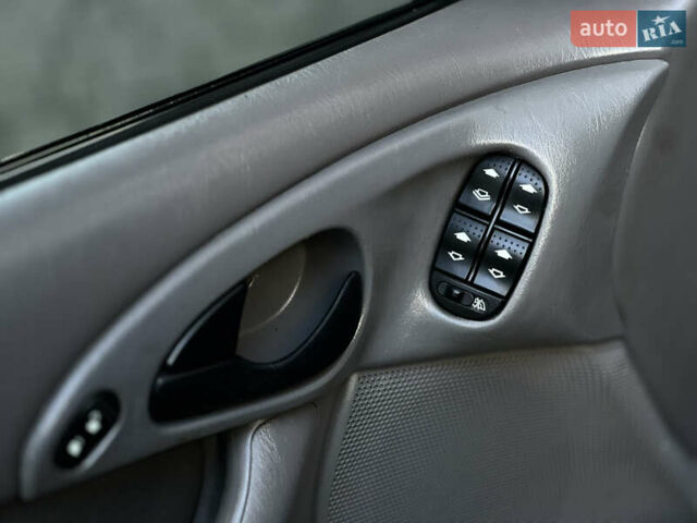 Черный Форд Фокус, объемом двигателя 2 л и пробегом 250 тыс. км за 2300 $, фото 18 на Automoto.ua