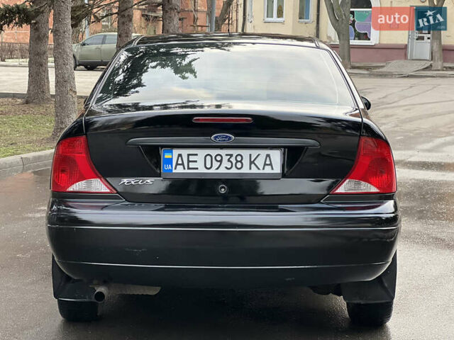 Черный Форд Фокус, объемом двигателя 2 л и пробегом 280 тыс. км за 2999 $, фото 3 на Automoto.ua