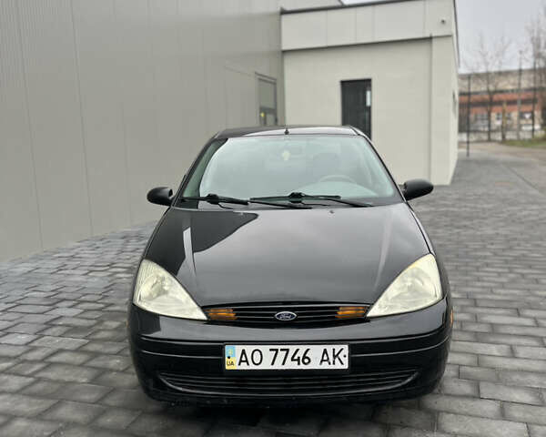 Черный Форд Фокус, объемом двигателя 1.8 л и пробегом 178 тыс. км за 2850 $, фото 2 на Automoto.ua