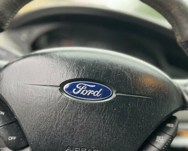 Черный Форд Фокус, объемом двигателя 1.8 л и пробегом 178 тыс. км за 2850 $, фото 23 на Automoto.ua