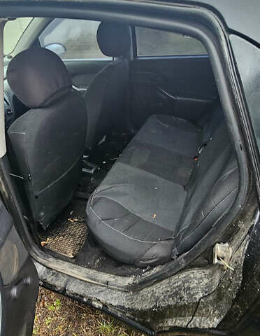 Чорний Форд Фокус, об'ємом двигуна 1.6 л та пробігом 300 тис. км за 1800 $, фото 15 на Automoto.ua