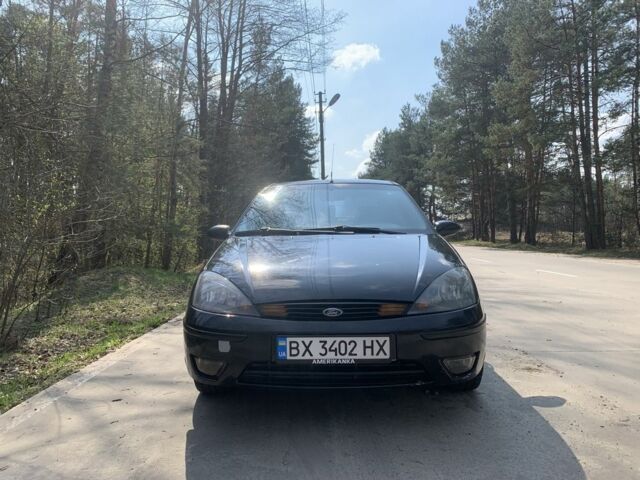 Черный Форд Фокус, объемом двигателя 1.8 л и пробегом 135 тыс. км за 3999 $, фото 1 на Automoto.ua