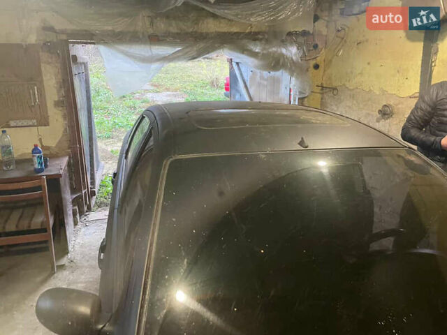 Черный Форд Фокус, объемом двигателя 1.8 л и пробегом 300 тыс. км за 600 $, фото 15 на Automoto.ua