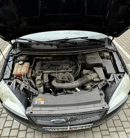 Черный Форд Фокус, объемом двигателя 1.39 л и пробегом 201 тыс. км за 4899 $, фото 22 на Automoto.ua