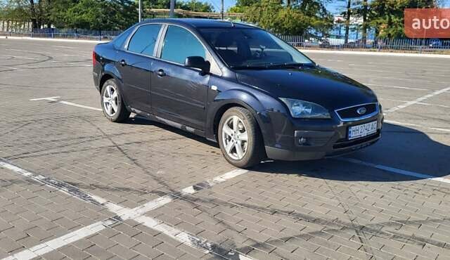 Черный Форд Фокус, объемом двигателя 1.8 л и пробегом 186 тыс. км за 4900 $, фото 3 на Automoto.ua