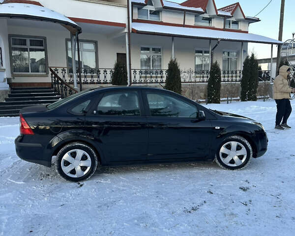 Чорний Форд Фокус, об'ємом двигуна 2.01 л та пробігом 280 тис. км за 3150 $, фото 8 на Automoto.ua