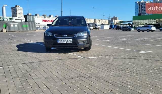 Черный Форд Фокус, объемом двигателя 1.8 л и пробегом 186 тыс. км за 4900 $, фото 11 на Automoto.ua