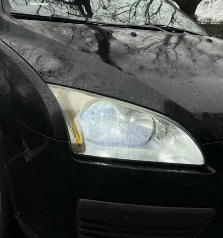 Черный Форд Фокус, объемом двигателя 1.39 л и пробегом 201 тыс. км за 4899 $, фото 10 на Automoto.ua