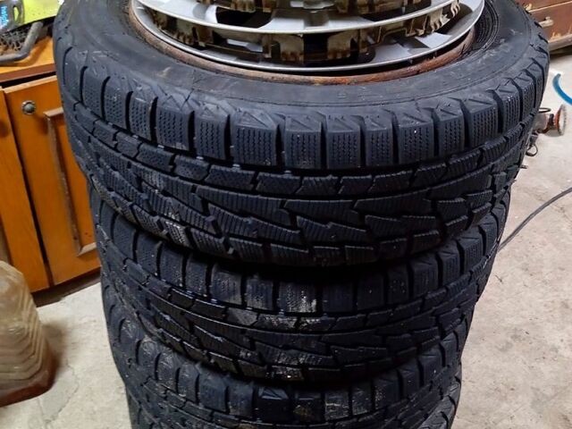 Чорний Форд Фокус, об'ємом двигуна 1.6 л та пробігом 230 тис. км за 5300 $, фото 12 на Automoto.ua