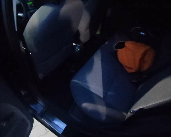 Черный Форд Фокус, объемом двигателя 1.56 л и пробегом 270 тыс. км за 4500 $, фото 26 на Automoto.ua