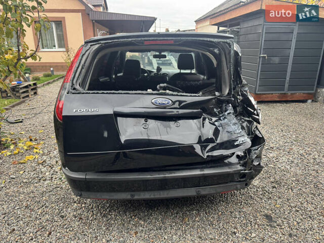 Черный Форд Фокус, объемом двигателя 1.6 л и пробегом 220 тыс. км за 2200 $, фото 3 на Automoto.ua