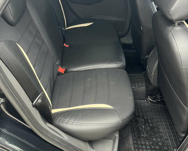 Черный Форд Фокус, объемом двигателя 2 л и пробегом 220 тыс. км за 5500 $, фото 20 на Automoto.ua