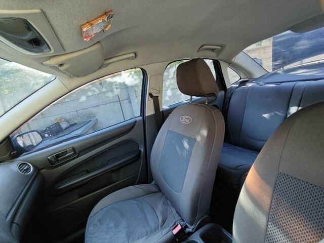 Чорний Форд Фокус, об'ємом двигуна 0 л та пробігом 190 тис. км за 4000 $, фото 6 на Automoto.ua