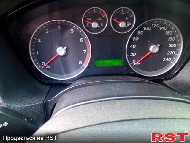 Чорний Форд Фокус, об'ємом двигуна 1.6 л та пробігом 230 тис. км за 5300 $, фото 6 на Automoto.ua