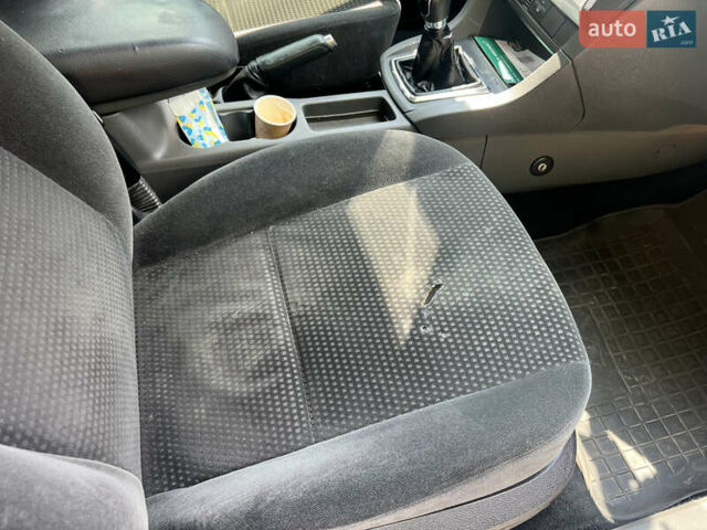 Черный Форд Фокус, объемом двигателя 2 л и пробегом 333 тыс. км за 4100 $, фото 14 на Automoto.ua