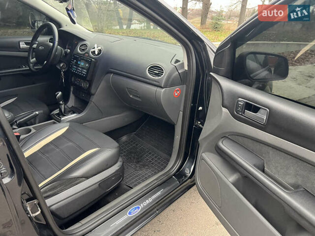 Черный Форд Фокус, объемом двигателя 2 л и пробегом 220 тыс. км за 5500 $, фото 21 на Automoto.ua