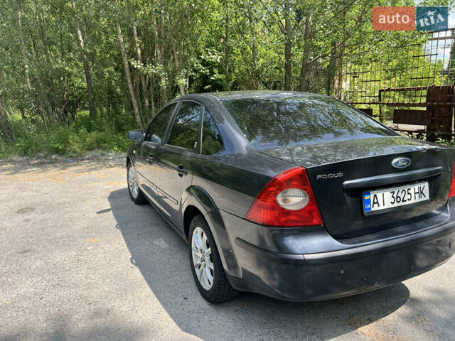 Черный Форд Фокус, объемом двигателя 2 л и пробегом 333 тыс. км за 4100 $, фото 7 на Automoto.ua