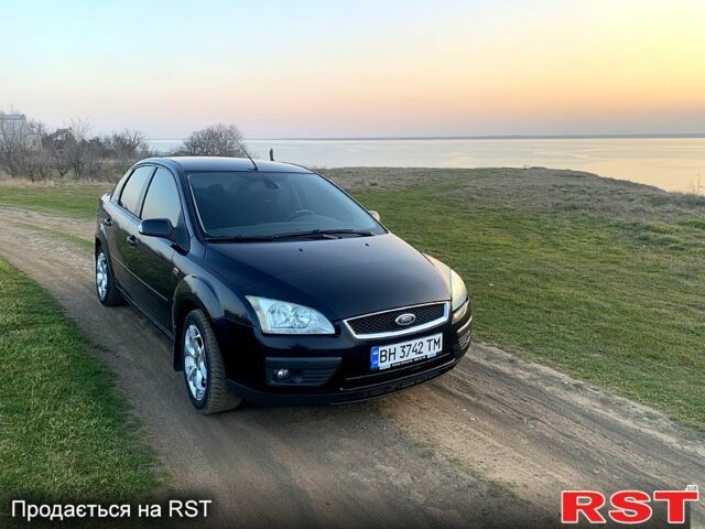 Черный Форд Фокус, объемом двигателя 1.6 л и пробегом 272 тыс. км за 4200 $, фото 2 на Automoto.ua