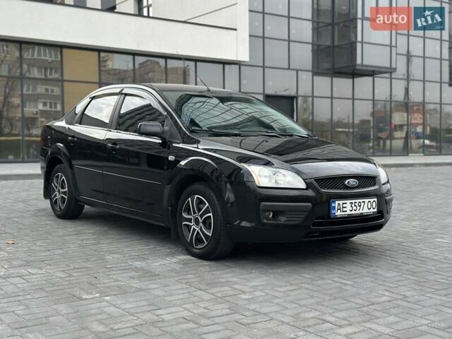 Чорний Форд Фокус, об'ємом двигуна 1.6 л та пробігом 290 тис. км за 4699 $, фото 2 на Automoto.ua