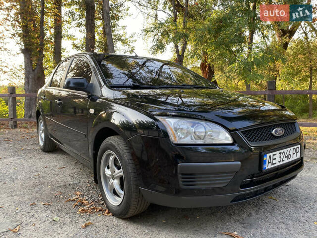 Чорний Форд Фокус, об'ємом двигуна 1.6 л та пробігом 259 тис. км за 5600 $, фото 24 на Automoto.ua