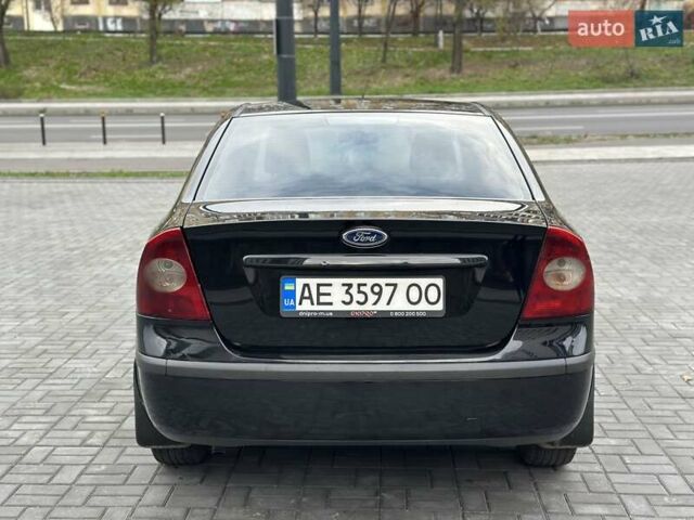 Чорний Форд Фокус, об'ємом двигуна 1.6 л та пробігом 290 тис. км за 4699 $, фото 4 на Automoto.ua