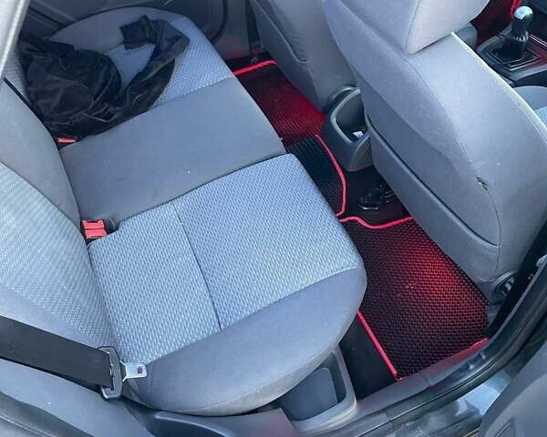 Черный Форд Фокус, объемом двигателя 1.6 л и пробегом 85 тыс. км за 3800 $, фото 12 на Automoto.ua