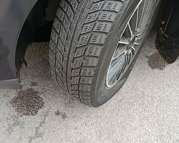 Форд Фокус 2007 в Каменское - Днепродзержинск на Automoto.ua Черный Форд Фокус, объемом двигателя 1.6 л и пробегом 227 тыс. км за 4000 $, фото 3 на Automoto.ua