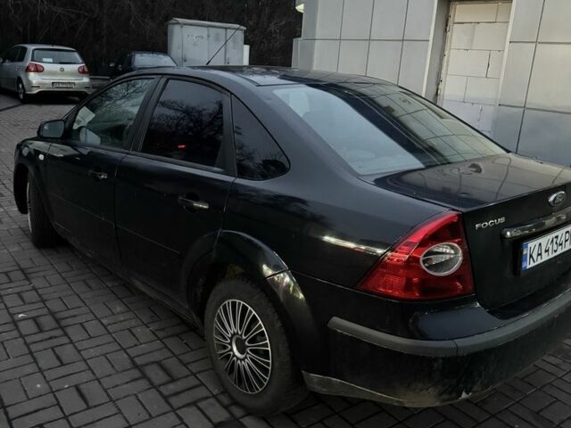 Черный Форд Фокус, объемом двигателя 1.6 л и пробегом 400 тыс. км за 3300 $, фото 3 на Automoto.ua