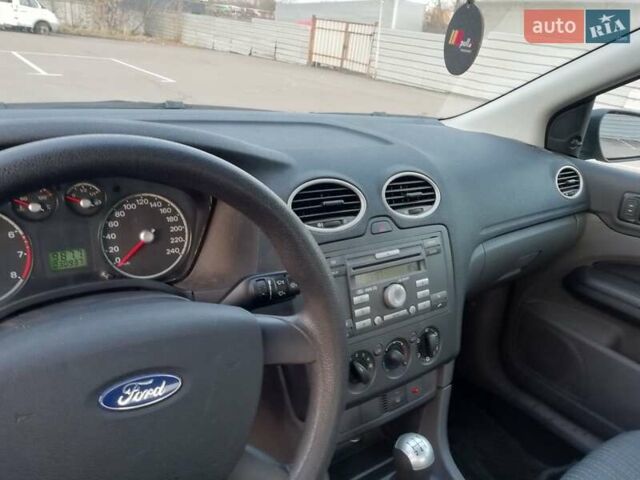 Черный Форд Фокус, объемом двигателя 1.4 л и пробегом 31 тыс. км за 6000 $, фото 11 на Automoto.ua