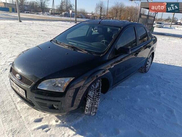 Чорний Форд Фокус, об'ємом двигуна 1.6 л та пробігом 194 тис. км за 5000 $, фото 1 на Automoto.ua